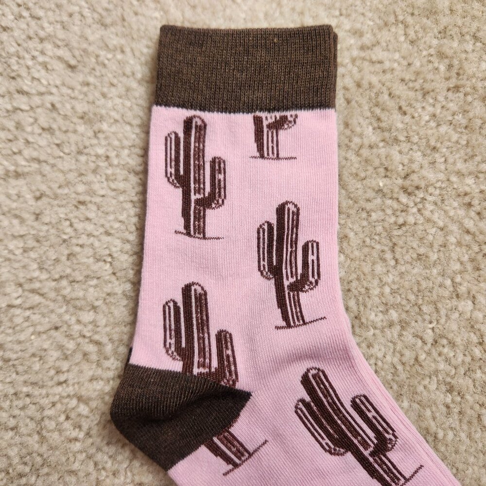 NEW Cactus Saguaro Women's Socks Desert Southwest